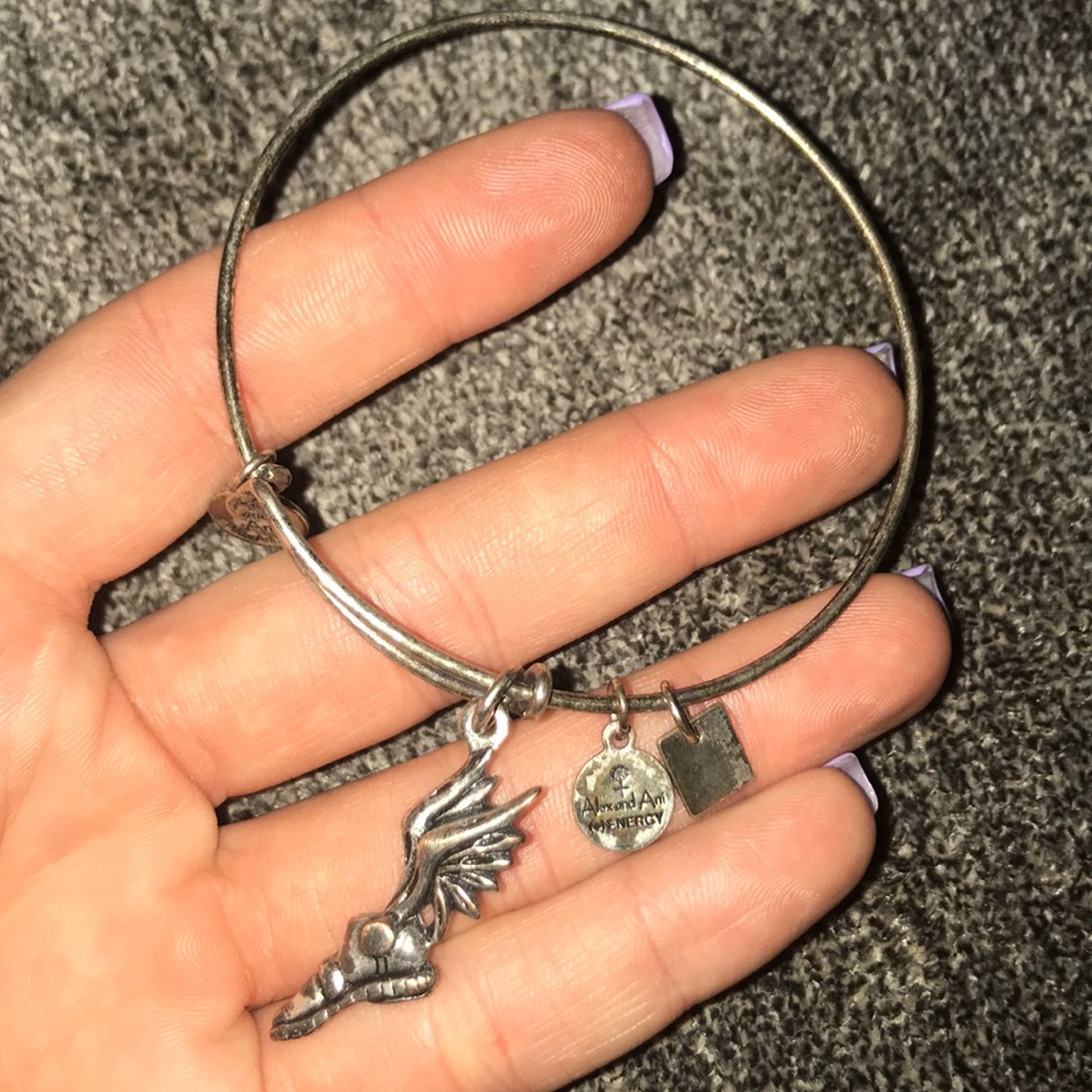 alex and ani running